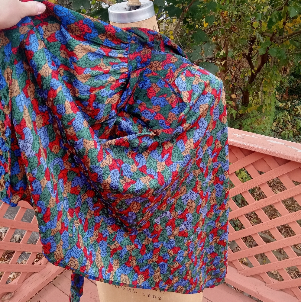🗼💖 RARE Yves Saint Laurent Silk blouse Size 38 - Picture 11 of 12
